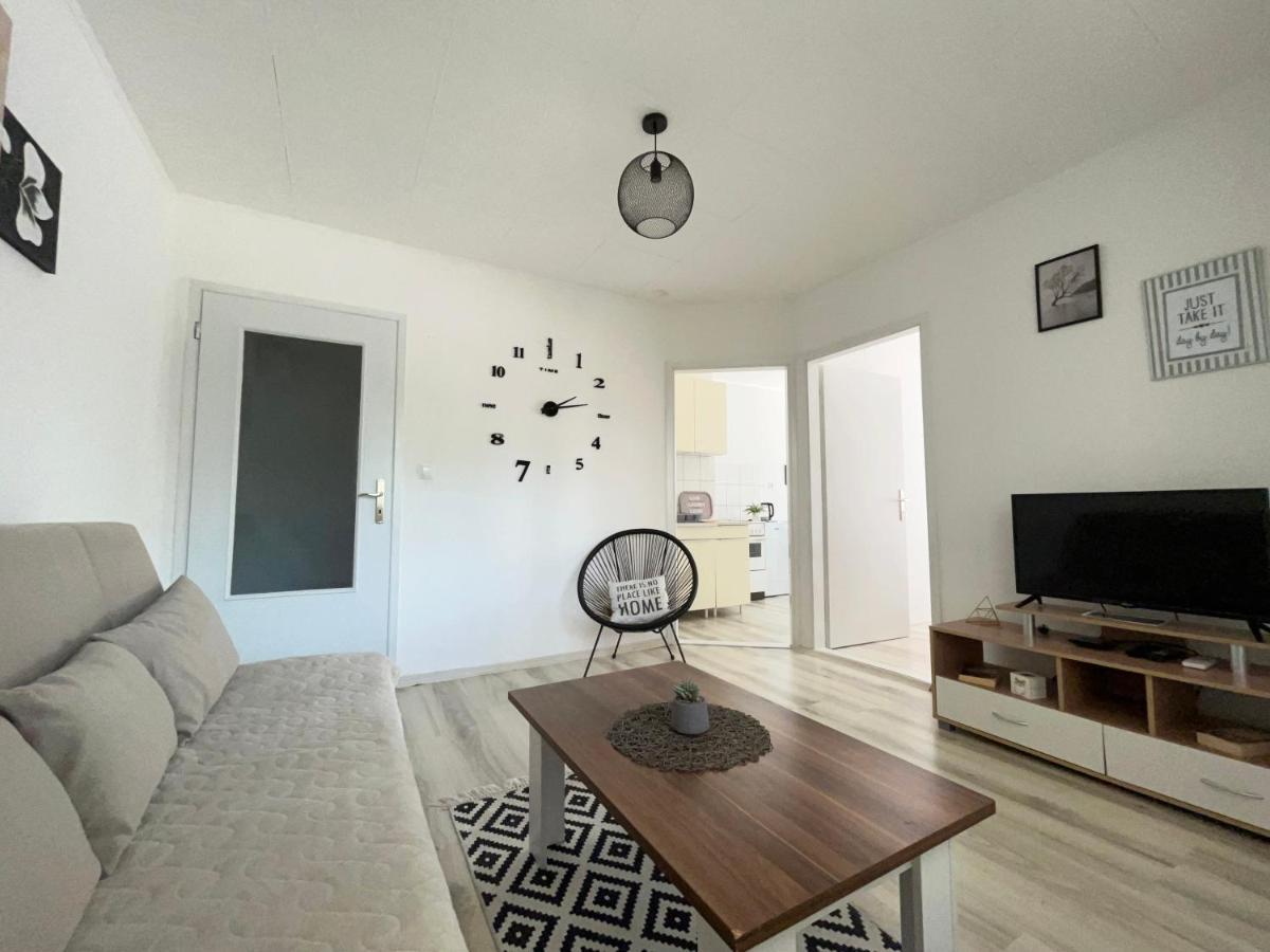 Starlux Apartment Μόσταρ Εξωτερικό φωτογραφία